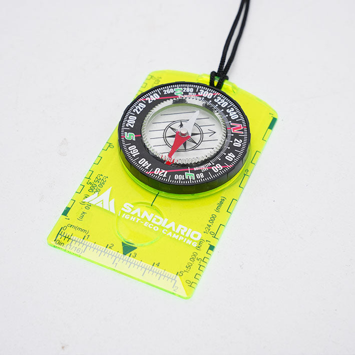 Directional compasses