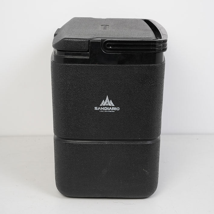Portable cool boxes, non-electric